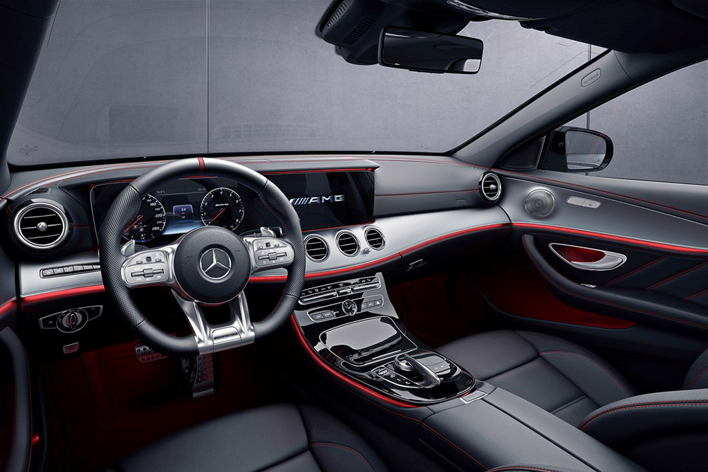 Mercedes E-Class 2019 nâng cấp động cơ, thêm nhiều công nghệ mới